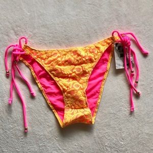 Victoria’s Secret Designer Bikini Bottom Lace M